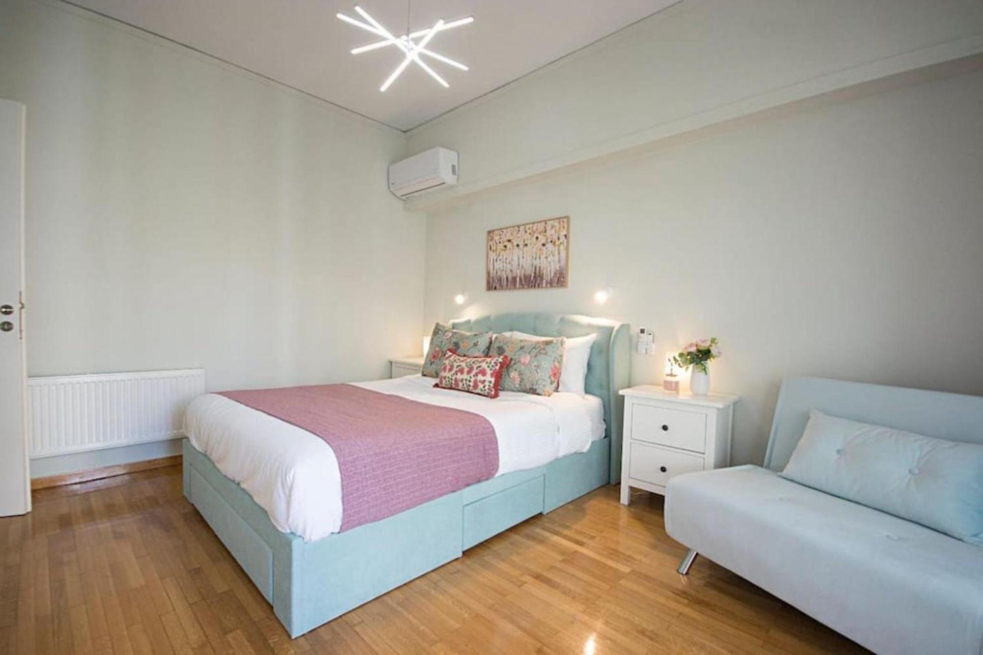 Alkuoni Lux Flat At Pfaliro Атина Екстериор снимка